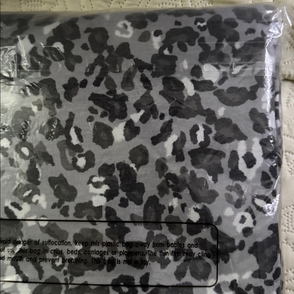 Cuddl duds leopard comfort wear sweatshirt lounge skirt set - Picture 6 of 7